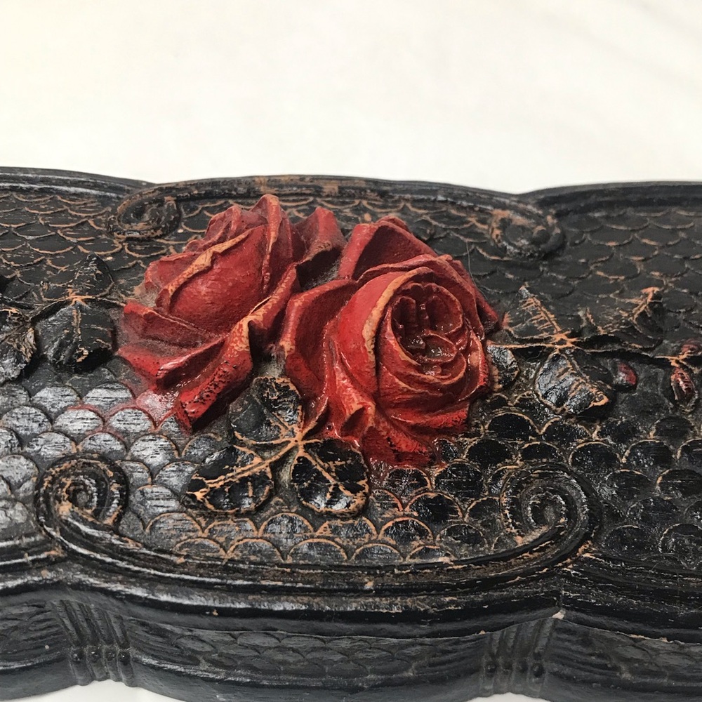 Black Red Rose Three Compartment Lidded Jewelry Box - Picture 5 of 9